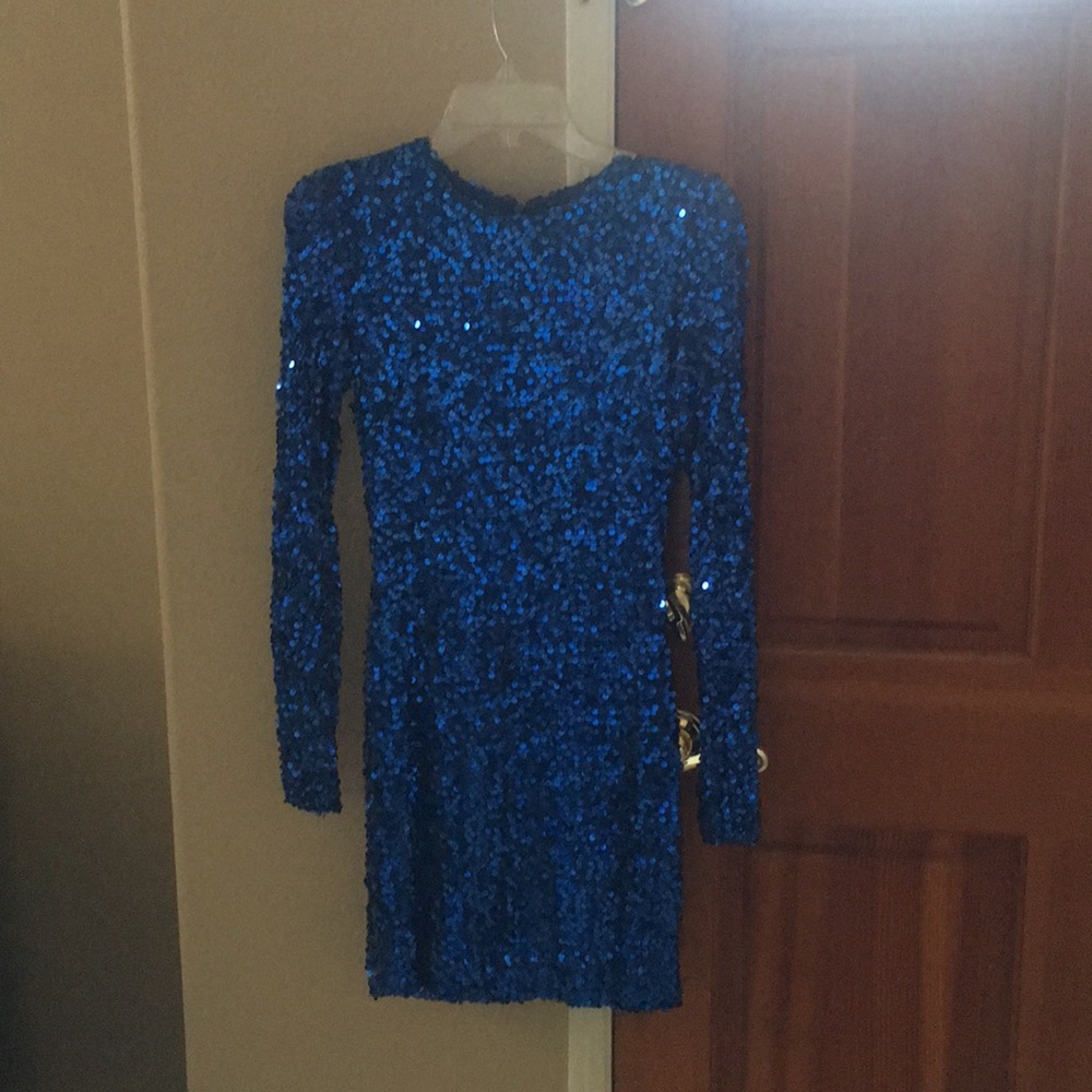 Long sleeved French Connection dress